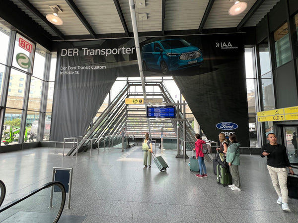 Mega Banner, Train Station Hall, Hannover Airport