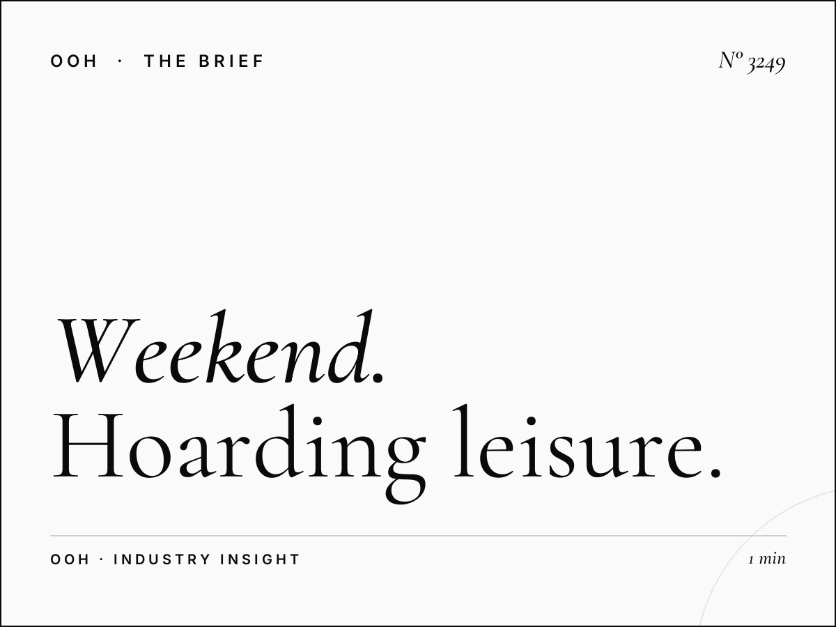 Weekend Advertising Al Ittihad Road: Hoarding Leisure Traffic