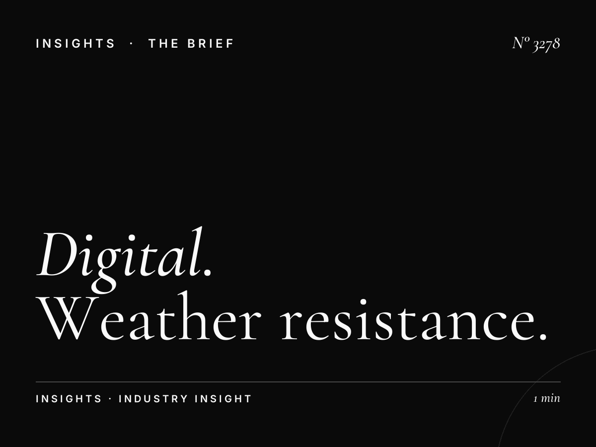 Digital Bridge Durability SZR WTC: Weather Resistance and Infrastructure Longevity in High-Impact Advertising Locations