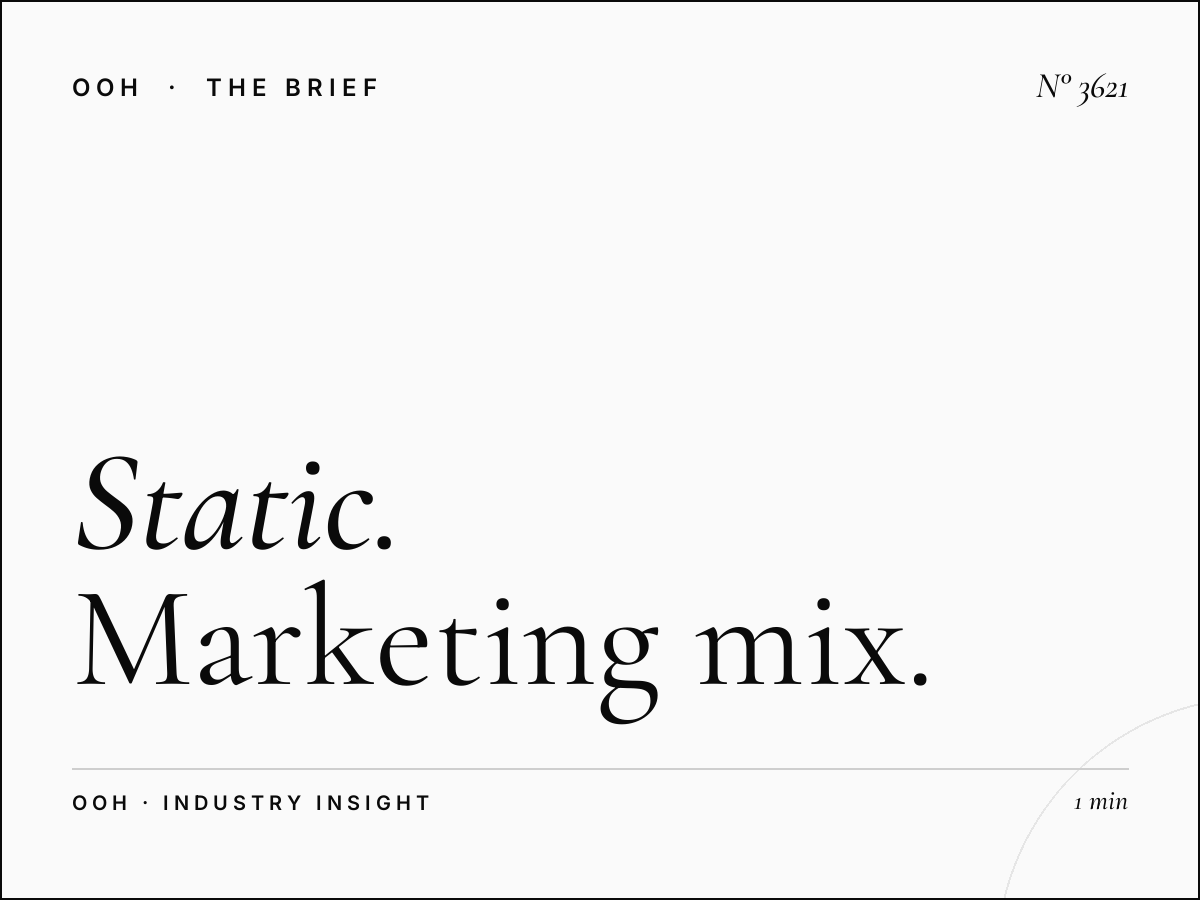 Static Unipole Digital Integration MBZ Road: Marketing Mix