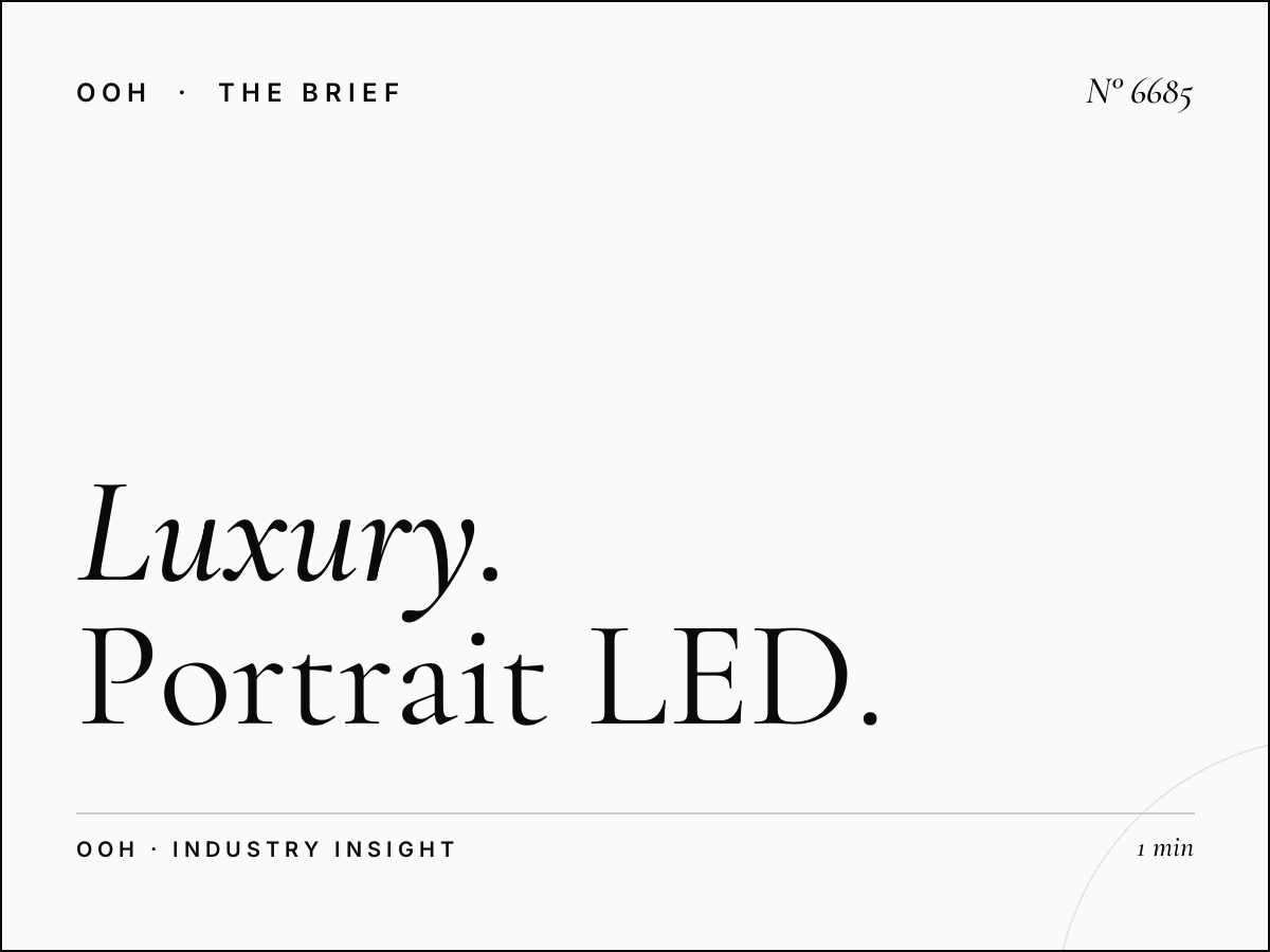 Luxury Brands SZR: Portrait LED Unipole Premium - The Ultimate Outdoor Advertising Canvas for High-End Marketing