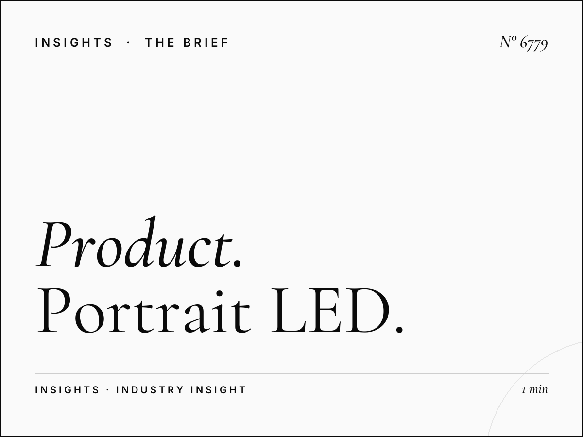 Product Launch SZR: Portrait LED High-Impact Advertising That Stops Traffic
