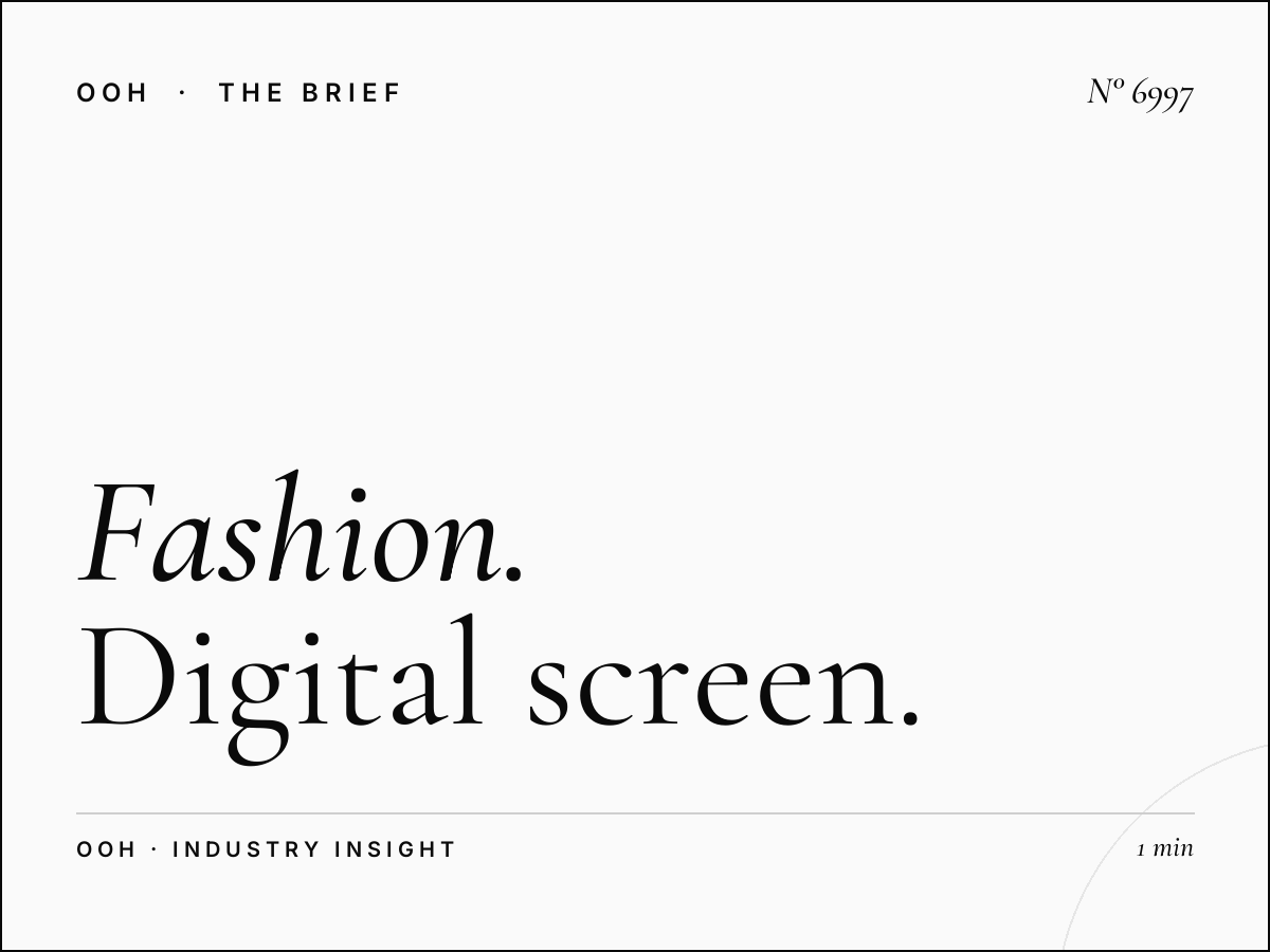Fashion Brands Galleria Mall: Digital Screen Retail Advertising