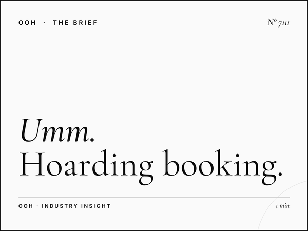 Umm Suqeim Billboard Contracts: Hoarding Booking Terms