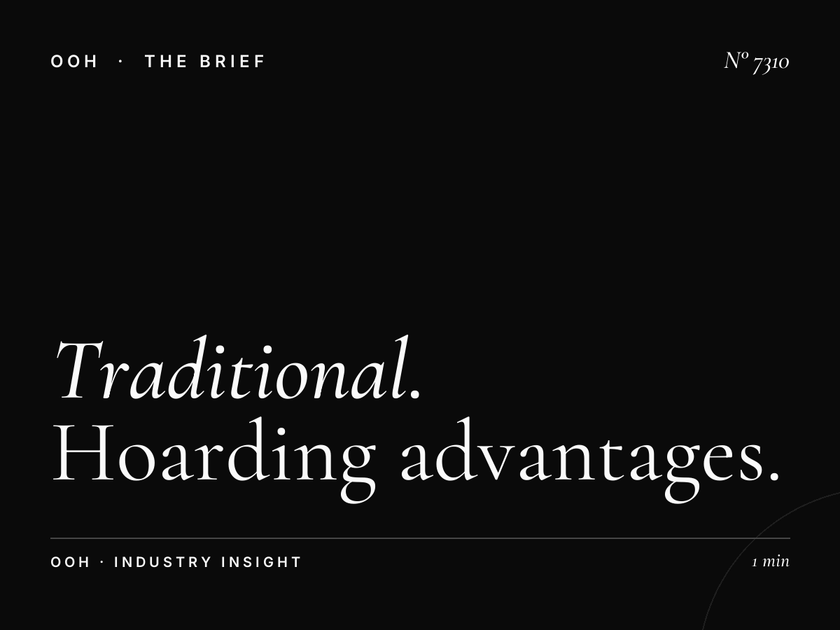 Traditional Billboard YAS Saadiyat: Hoarding Advantages