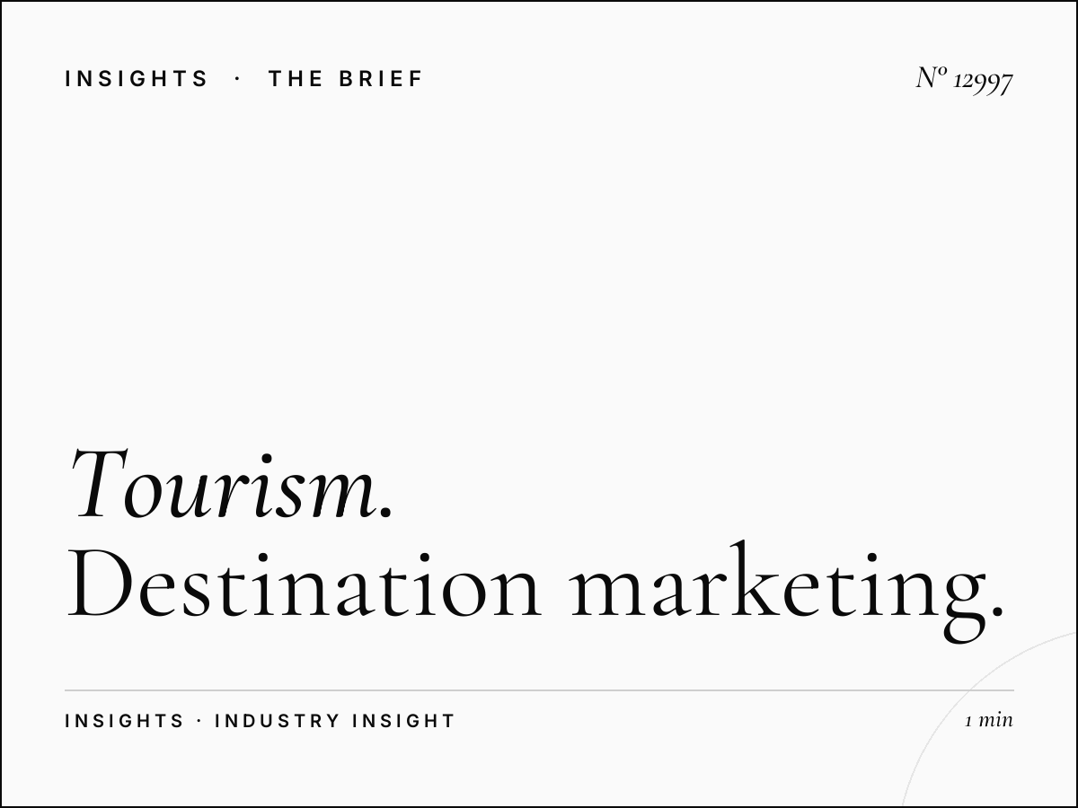 Tourism Sari Wall Screen: Destination Marketing