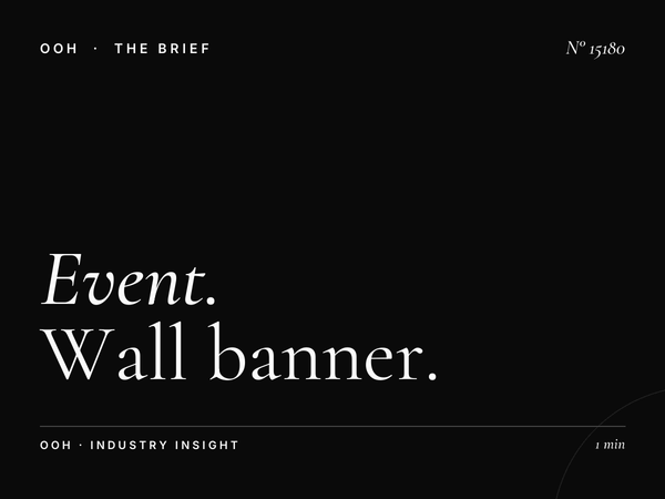 Event Advertising Bin Twar: Wall Banner Promotion