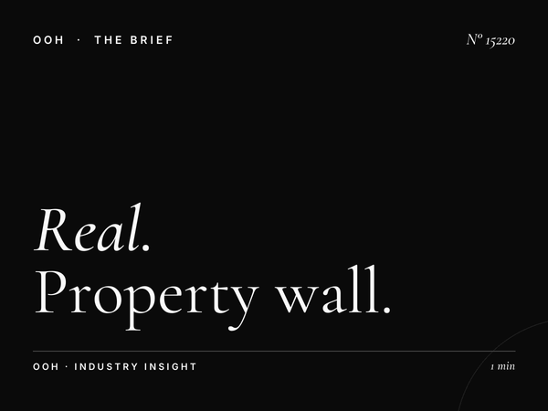 Real Estate Bin Omran Wall Banner: Property Wall Marketing