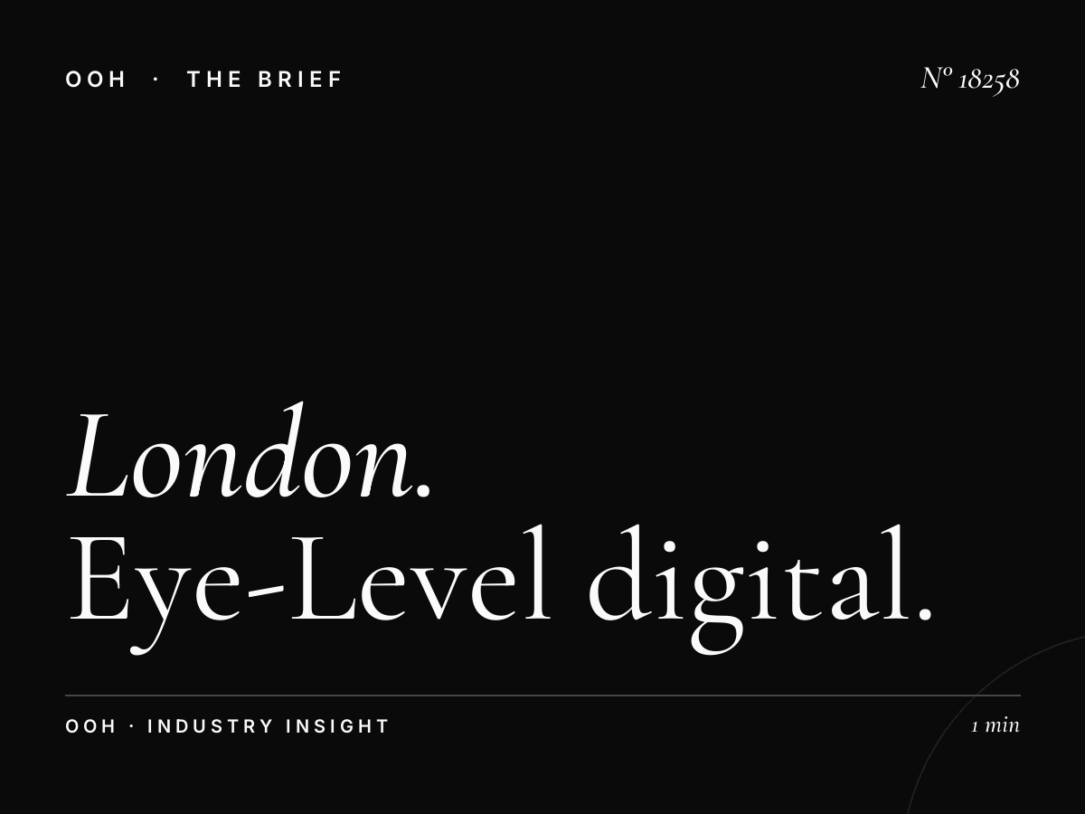 London DM6s Digital Screens Visibility: Eye-Level Digital
