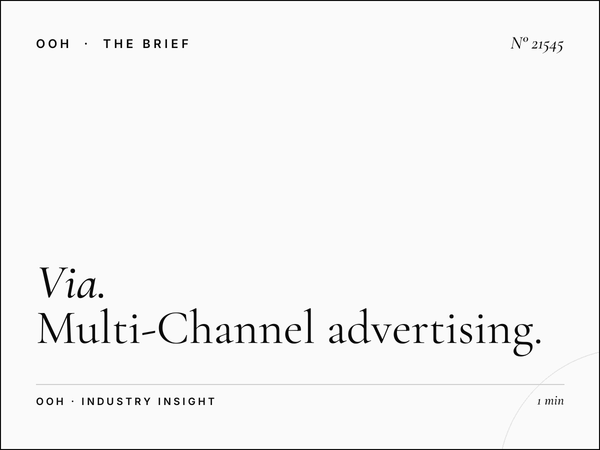 Via Aurelia LED Wallbanner Integration: Multi-Channel Advertising Success