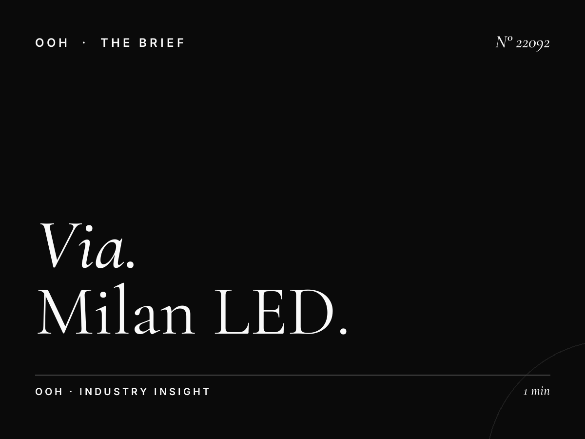 Via Pellegrino Rossi LED Wallbanner: Milan LED Billboard