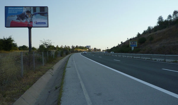 Megaboard 8x4, Hemus Highway, Yablanitsa - 76+395 km, left, Bulgaria — image 2