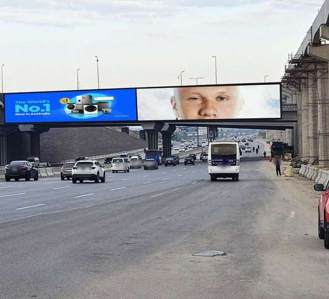 26th of July Axis Bridge Digital Screen at the Vodafone Tunnel (30 x 5 m), Giza