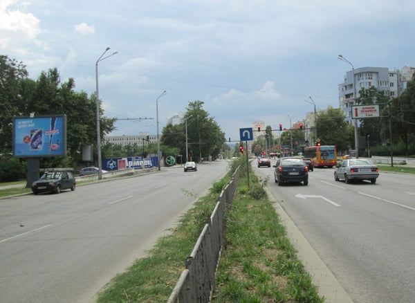 PIZA 4x3 Billboard, 8th Primorski polk Blvd. - Cherno More St., Varna, Bulgaria — image 2