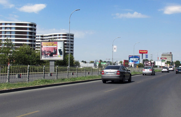 PIZA 4x3 Billboard, Vladislav Varnenchik Blvd. - before SHELL, after Varna Towers, Varna, Bulgaria — image 2