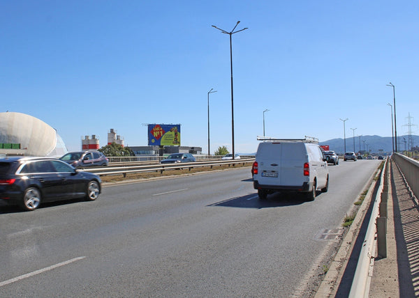 Megaboard 8x5, Okolovrastno Shosse Blvd. / Simeonovsko Shosse Blvd., Sofia, Bulgaria — image 2