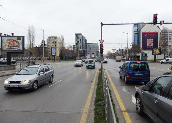 Scroller, Todor Alexandrov Blvd. / Opalchenski Blvd., Sofia, Bulgaria — image 2