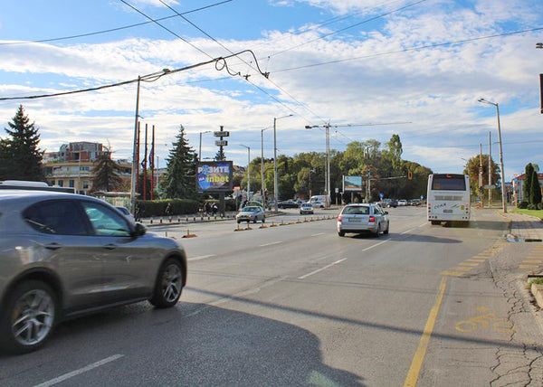 PIZA 4x3 Billboard, Slivnitsa Blvd. - ORION, in front of McDonald's, Sofia, Bulgaria — image 2