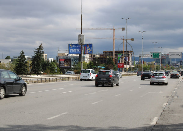 PIZA 4x3 Billboard, Tsarigradsko Shose Blvd. / Bruxelles Blvd. - junction for, Sofia, Bulgaria — image 2