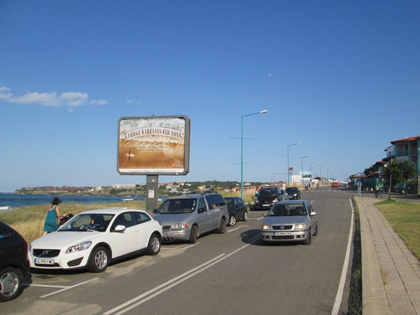 PIZA 4x3 Billboard, The New Town - entrance from Duni, Bulgaria — image 2