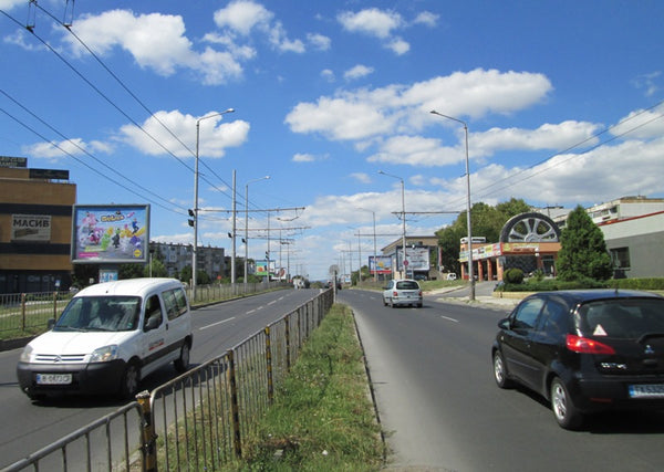 PIZA 4x3 Billboard, Slivnitsa Blvd. - in front of PHOE MALL, BILLA, opposite of, Varna, Bulgaria — image 2