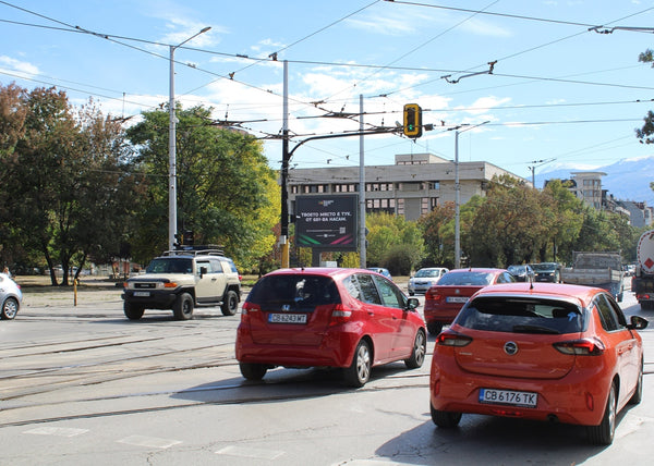 PIZA 4x3 Billboard, K. Velichkov Blvd. / Al. Stamboliyski Blvd. - complex in, Sofia, Bulgaria — image 2