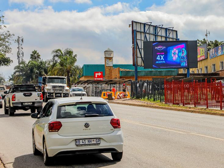 Tzaneen Sapekoe Avenue Digital Screen, Tzaneen