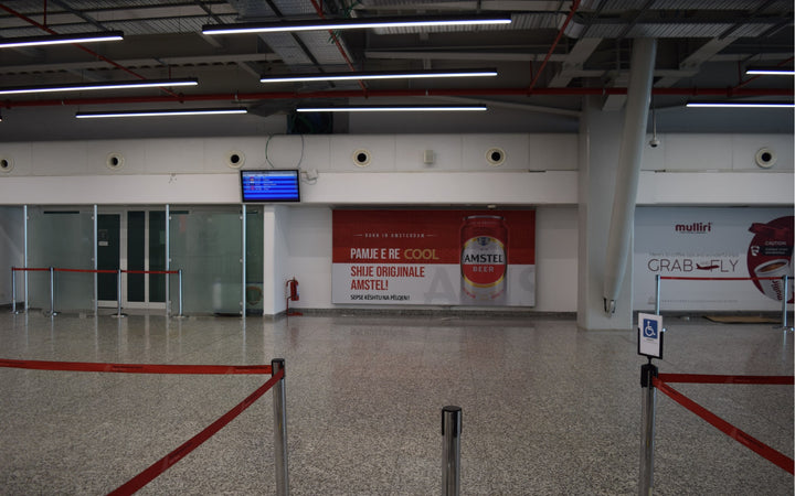 Billboard Zona E Mberritjeve Perballe Kontrollit Te Pasaport, Kruje, Albania