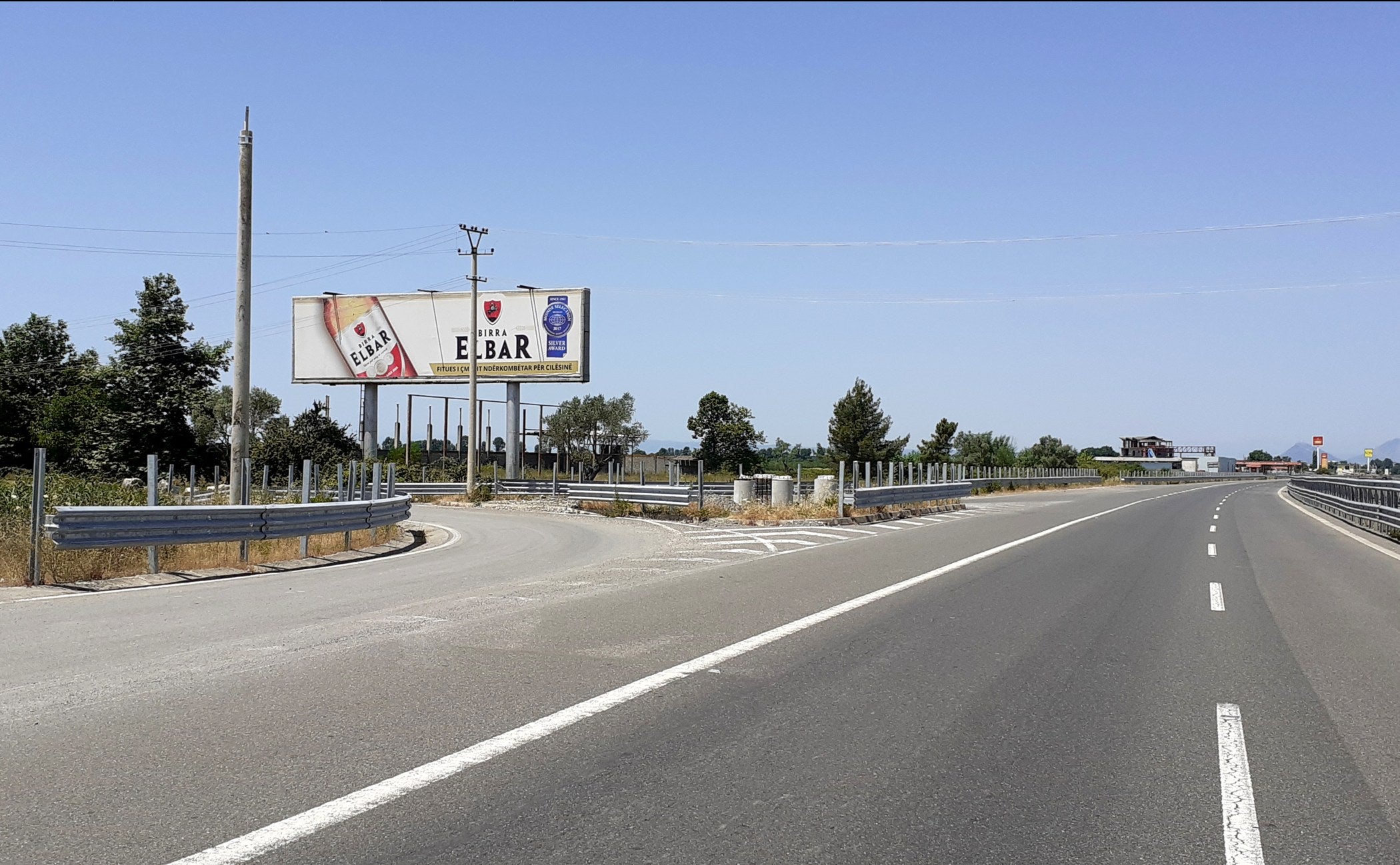 Ground Billboard Kryqezimi I Rruges Hidrovor - Gjorm Mamurras, Tirana, Albania