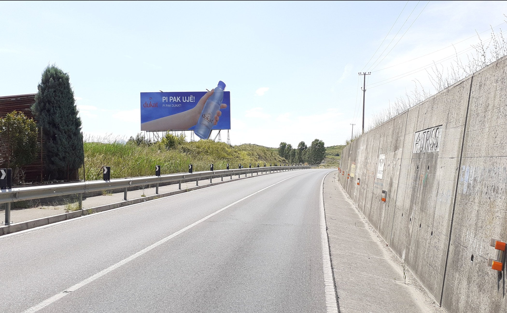 Ground Billboard Autostrada Lezhe Shkoder Fshati Plezhe, Tirana, Albania