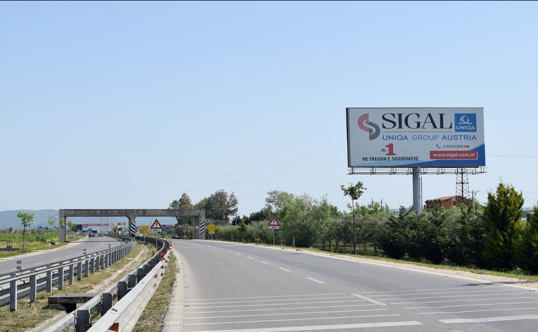 Ground Billboard Aksi Lushnje-fier Prane Hotel Grand, Lushnje, Albania