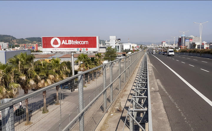 Trivision Billboard Brenda Magazinave Te Agna, Tirana, Albania