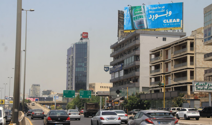 Hessa Road Lamp Posts