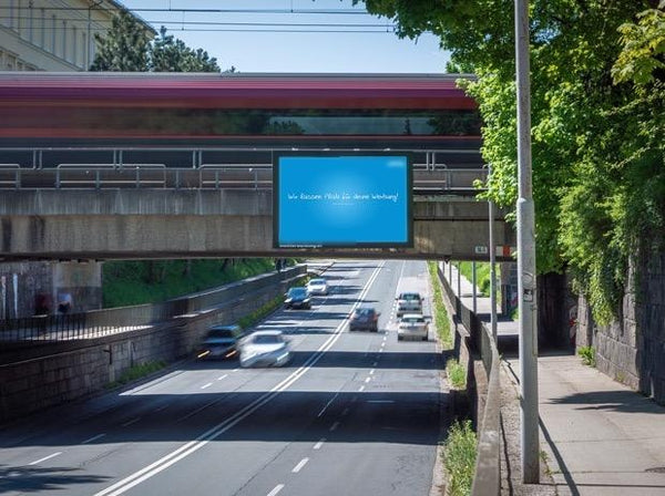 LED Wall (DOOH), bei Salzburg Elsenwang, Hof bei Salzburg, Austria — image 3