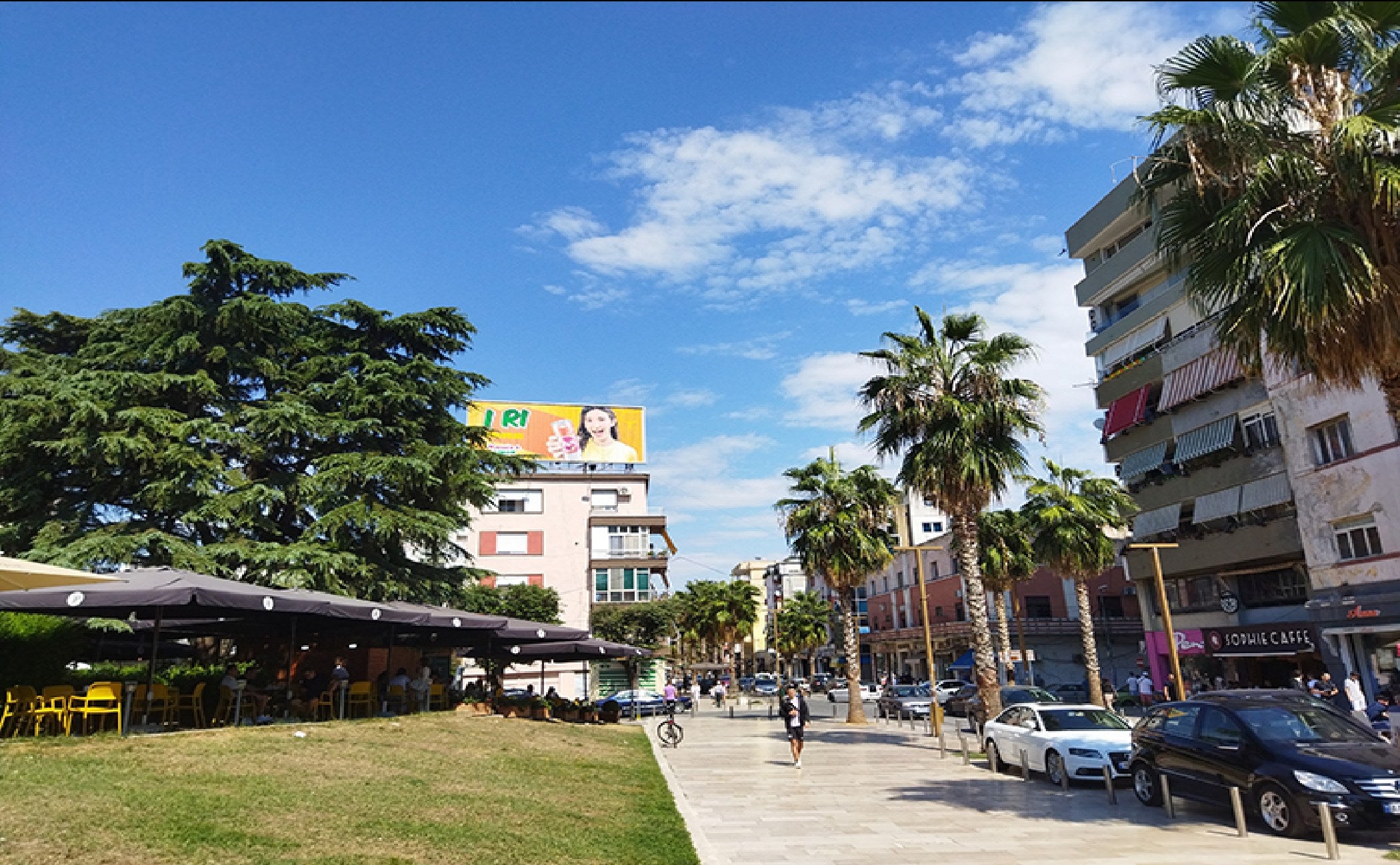 Trivision Billboard Pallati I Luleve Qender Durres, Durres, Albania