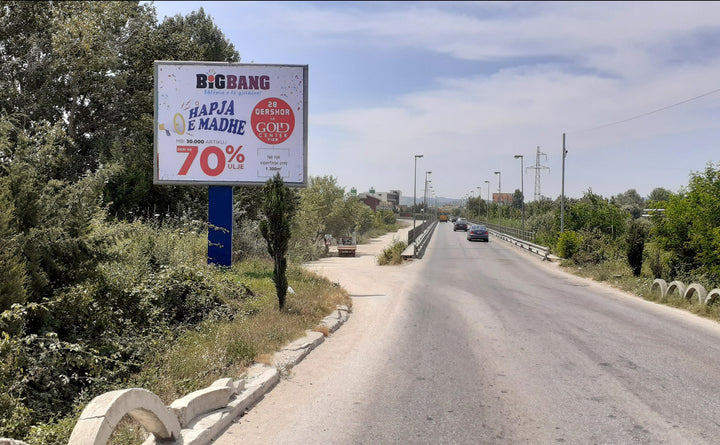 Billboard Ura Sheq Prane Kabines, Fier, Albania