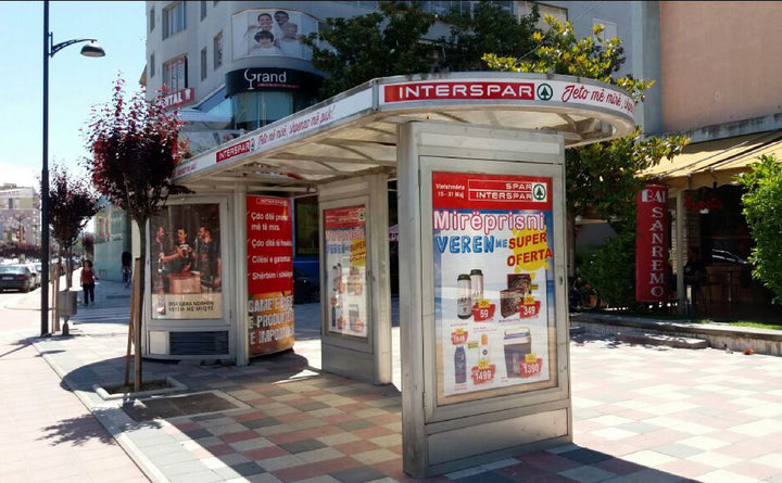 Kiosk Panel Qender Prane Kinoteatrit, Fier, Albania