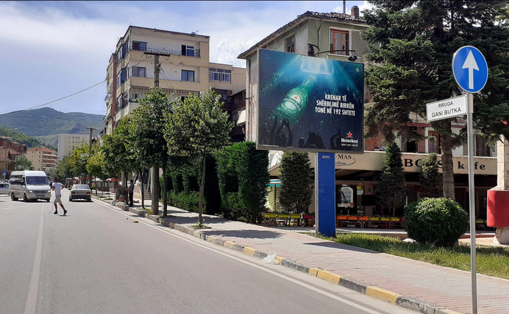 Billboard Banka E Kursimeve, Pogradec, Albania