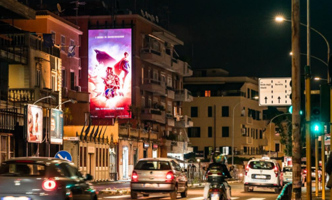 Via Aurelia LED wallbanner