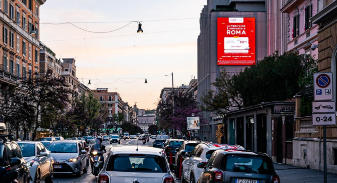 Via Di Rienzo LED wallbanner