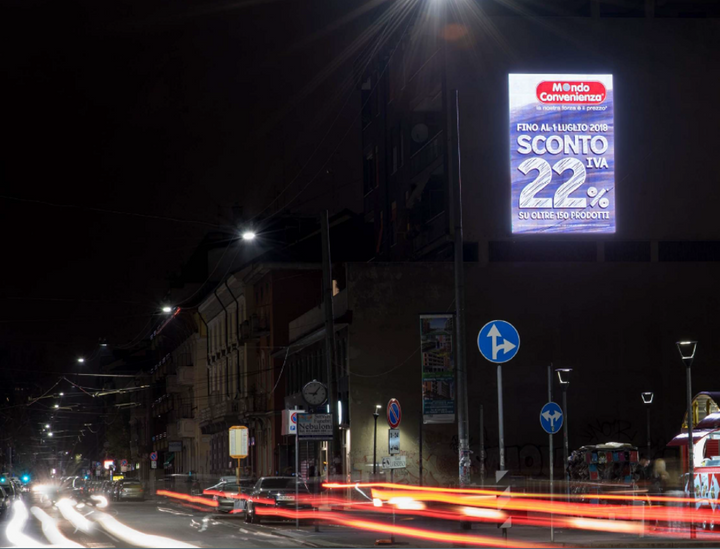 Via Pellegrino Rossi LED wallbanner