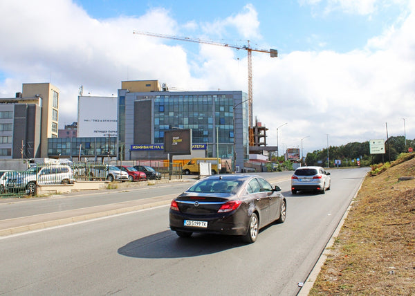 PIZA 4x3 Billboard, Tsarigradsko Shose Blvd. / Hr. Kolumb Blvd. - local road, Sofia, Bulgaria — image 2