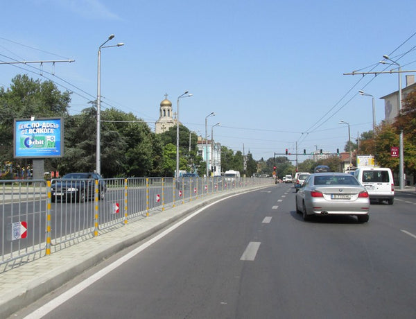 PIZA 4x3 Billboard, Hristo Botev Blvd. - crossroad D-r Piskyuliev Str., after the, Varna, Bulgaria — image 2