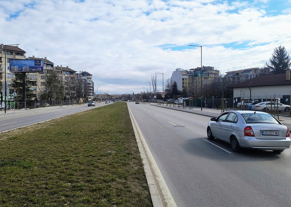 Megaboard 8x3, T. Kableshkov Blvd. - sep. line opposite of Bulgaria MALL, Sofia, Bulgaria — image 2