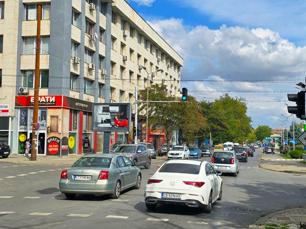 Scroller, Slavyanski Blvd. / Ruski Str. - crossroad OMV, Stara Zagora, Bulgaria — image 2
