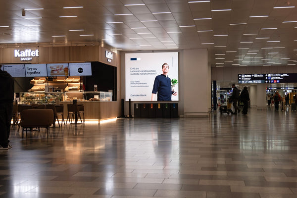 Arrivals Hall Digital Wall, Helsinki Airport