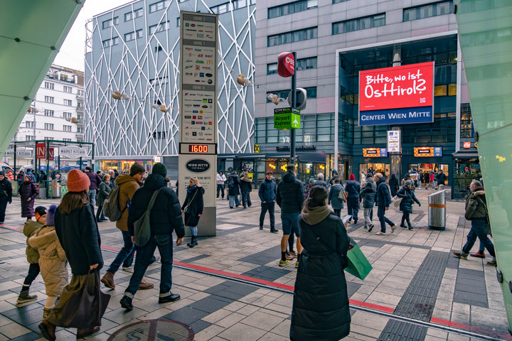 Digiboard Large-Format Digital Billboards, Austria