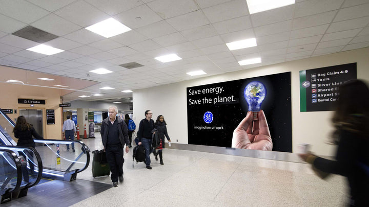 Static Banner (7110), Boston Logan Airport Terminal C, Boston