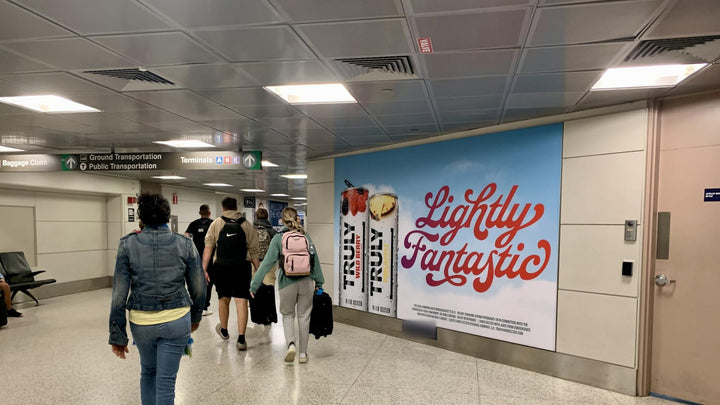 Static Banner (7126), Boston Logan Airport Terminal C, Boston