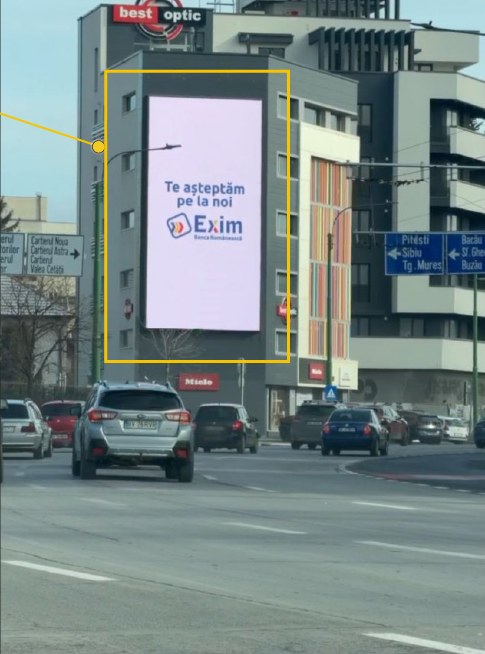 Brasov Bulevardul 15 Noiembrie Digital LED Billboard, Romania